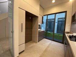 Mandarin Park (D21), Terrace #602786031